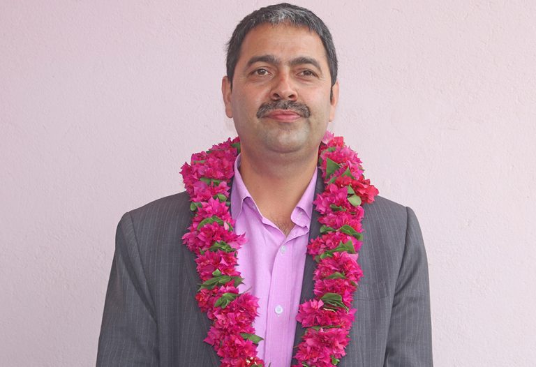 बादललाई हराउँदै राष्ट्रियसभा सदस्यमा देवकोटा निर्वाचित