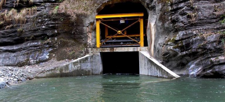 असार १ गतेदेखि दुई महिना मेलम्चीको पानी आपूर्ति बन्द, सुरुङकाे मर्मत हुँदै