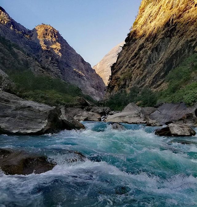 पहिरो खसेर तामाकोशीको बहाब रोकियो, सतर्क रहनुस्ः जिल्ला प्रशासन कार्यालय (सूचनासहित)