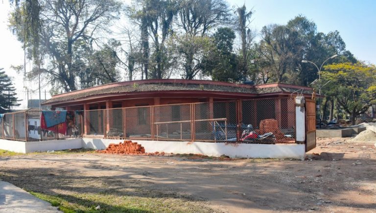 पर्यटन मन्त्रि आलेको आदेशमा नारायणहिटीमा बन्दै गरेको रेष्टुरेन्टको निर्माण कार्य रोकियो